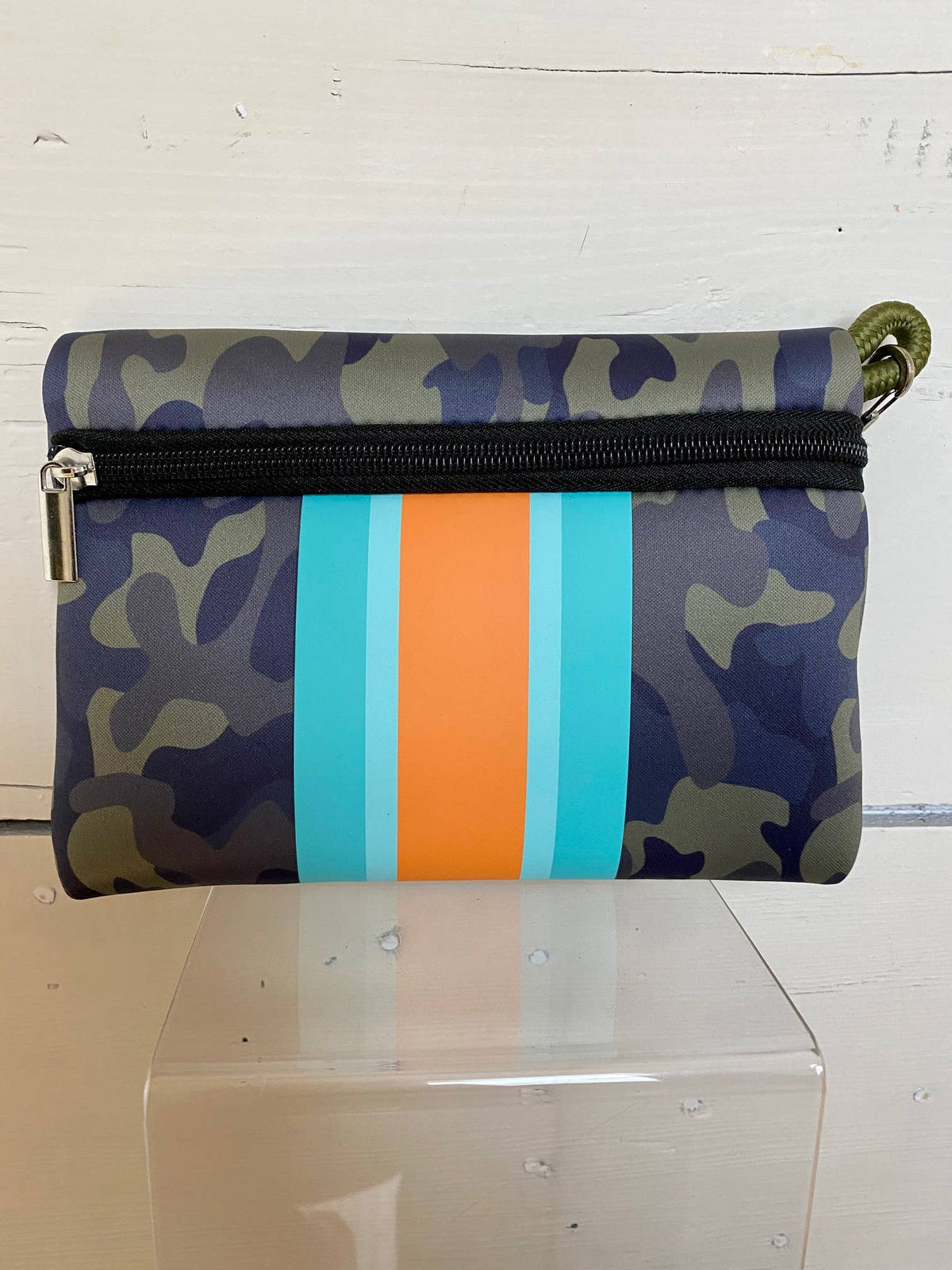 The Taylor Neoprene Tote | shoptaylorgray